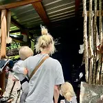Neomalsore Agrotourism, Komani 게스트하우스