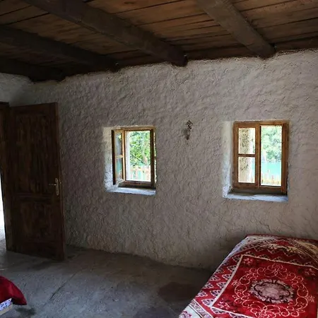 Neomalsore Agrotourism, Komani * Koman