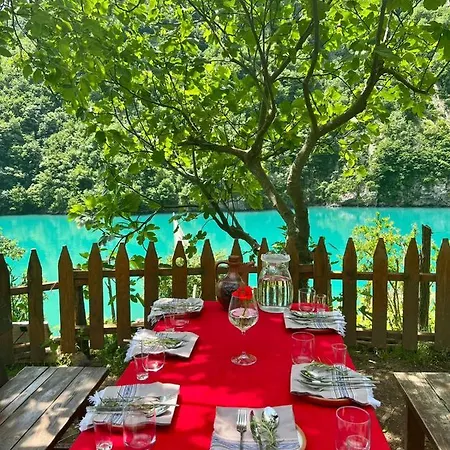 Neomalsore Agrotourism, Komani Lake Koman