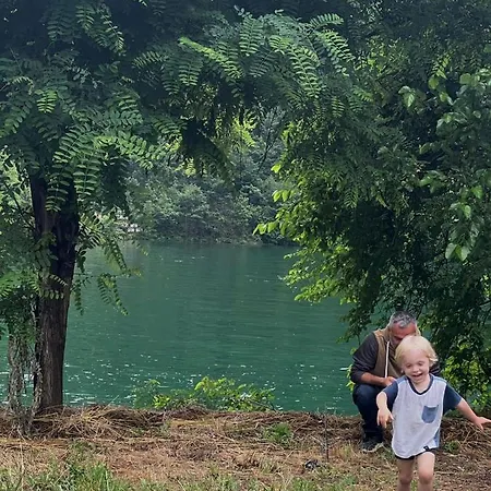 Konukevi Neomalsore Agrotourism, Komani Lake Koman