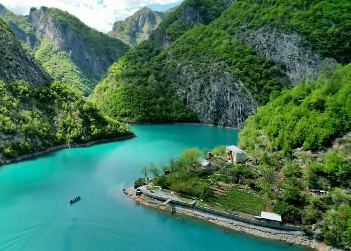 호텔 Neomalsore Agrotourism, Komani *