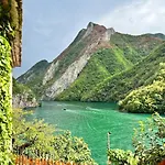 Neomalsore Agrotourism, Komani * Koman